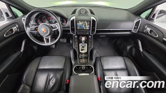 Porsche Cayenne 2017 thumb 7