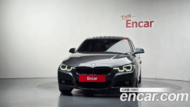 BMW 3 серии 2018 thumb 3