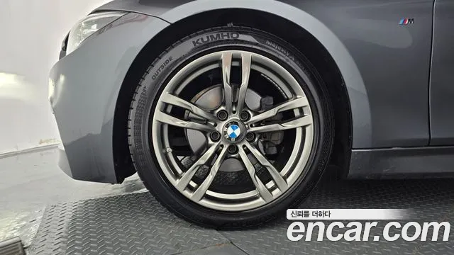 BMW 3 серии 2018 thumb 5