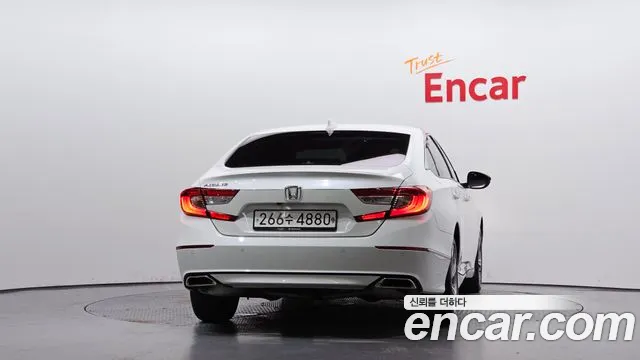 Honda Accord 2020 thumb 4