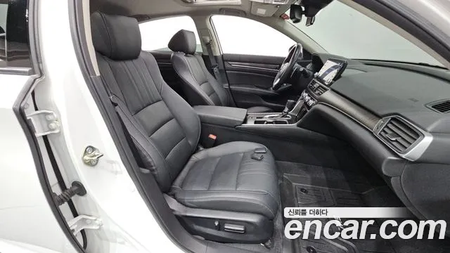Honda Accord 2020 thumb 12