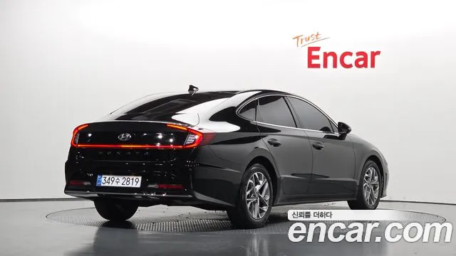 Hyundai Sonata 2022 thumb 2