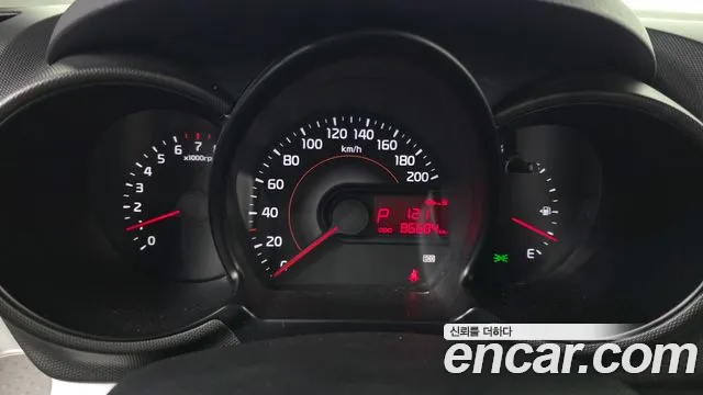 Kia Ray 2016 thumb 8