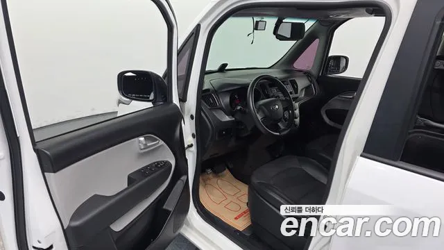 Kia Ray 2016 thumb 10