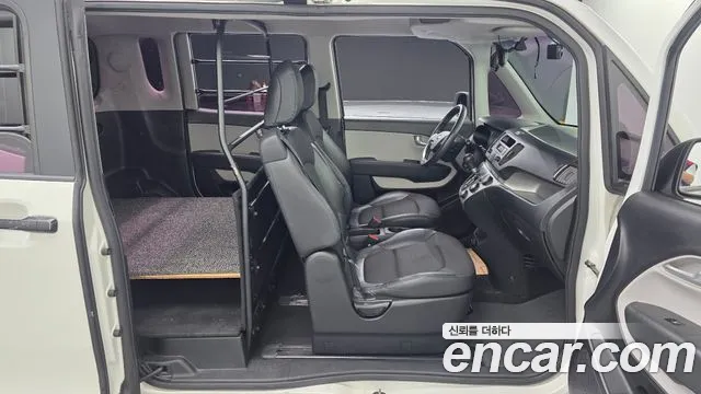 Kia Ray 2016 thumb 11