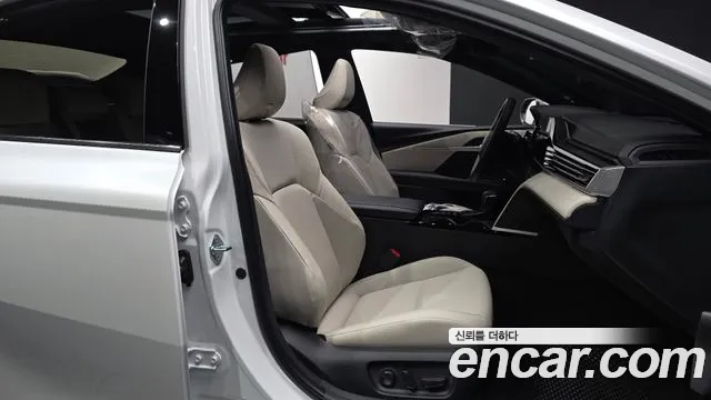 Toyota Camry 2026 thumb 11
