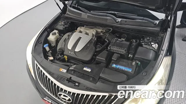 Hyundai Grandeur 2011 thumb 6
