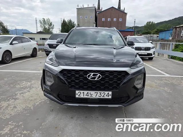 Hyundai Santa Fe 2018 thumb 2