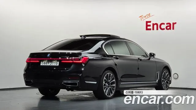 BMW 7 серии 2019 thumb 2