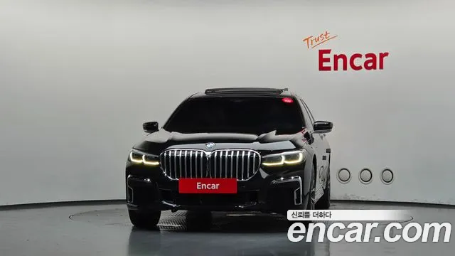 BMW 7 серии 2019 thumb 4