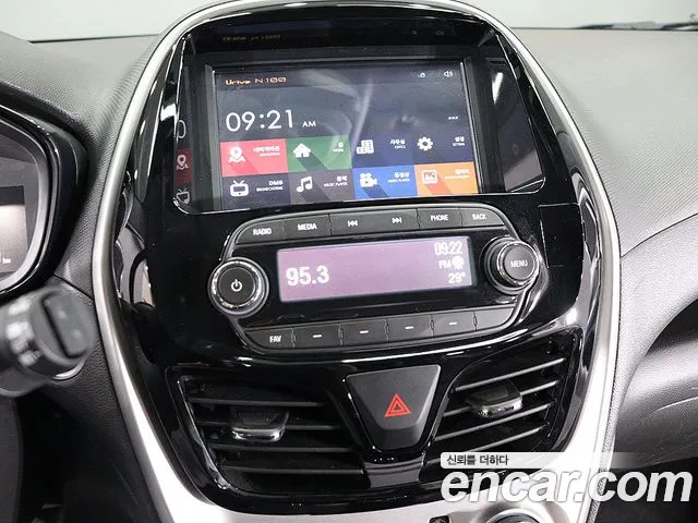 Chevrolet Spark 2017 thumb 8