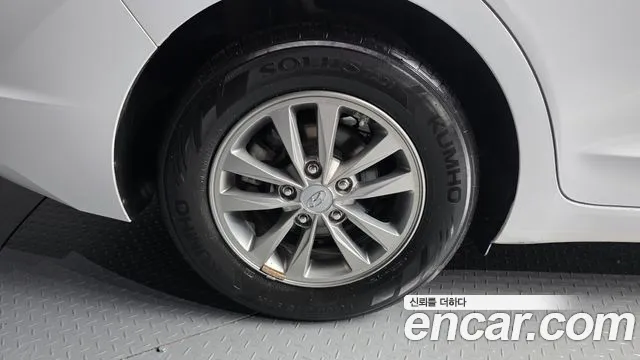Hyundai Avante 2019 thumb 5
