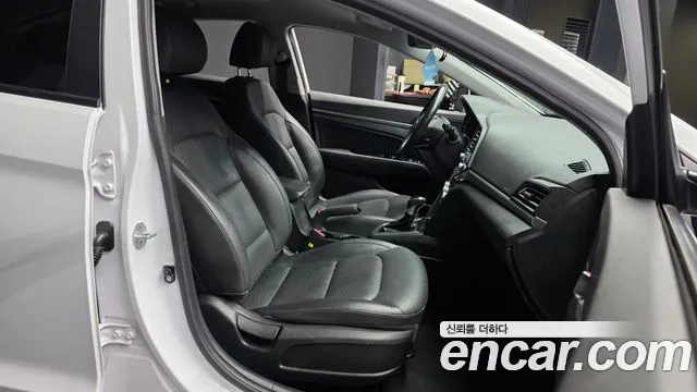 Hyundai Avante 2019 thumb 11