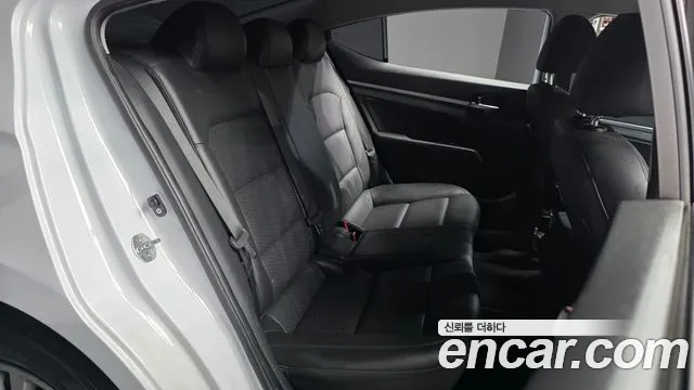 Hyundai Avante 2019 thumb 12