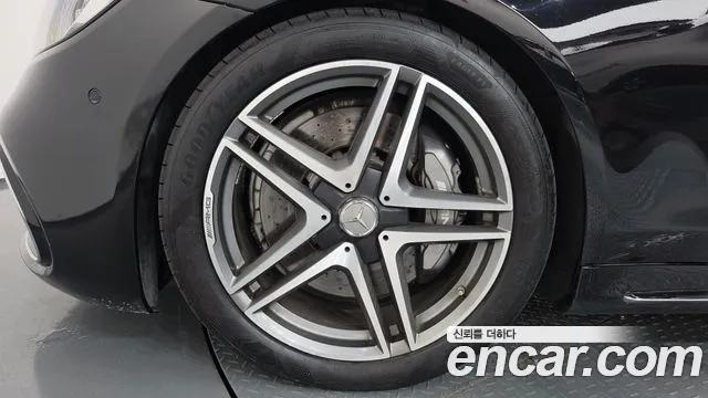Mercedes-Benz S-Класс 2018 thumb 5