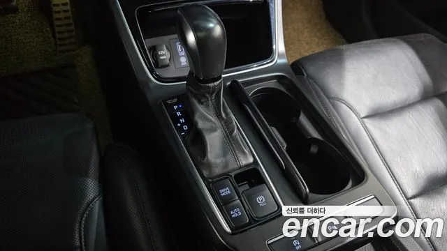 Hyundai Grandeur 2017 thumb 9