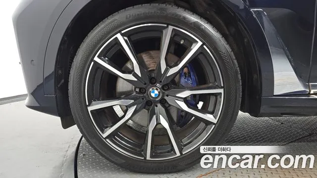 BMW X7 2021 thumb 5