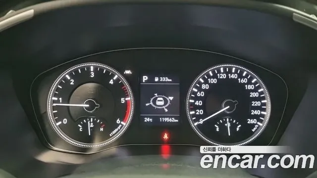 Hyundai Santa Fe 2018 thumb 8