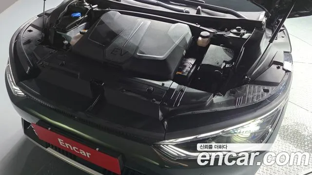 Kia EV6 2022 thumb 6