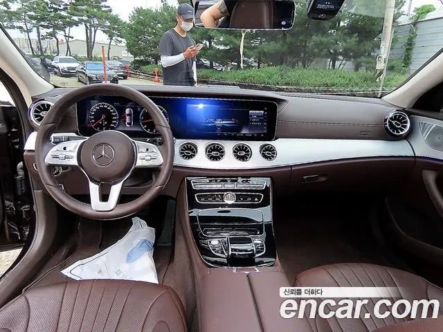Mercedes-Benz CLS-Class 2019 thumb 11