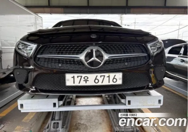 Mercedes-Benz CLS-Class 2019 thumb 7