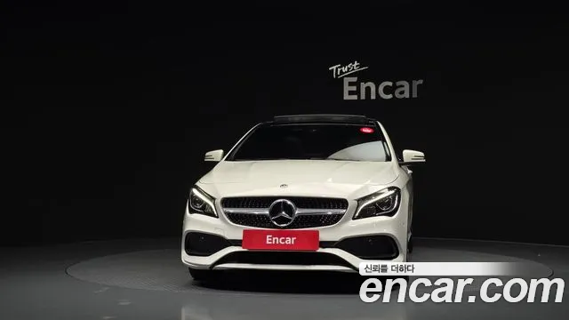 Mercedes-Benz CLA 2017 thumb 3