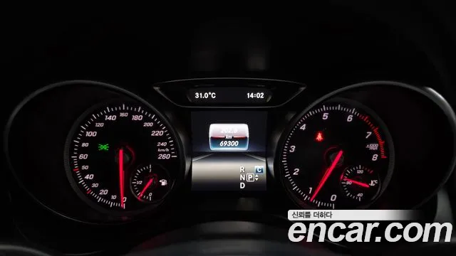 Mercedes-Benz CLA 2017 thumb 8