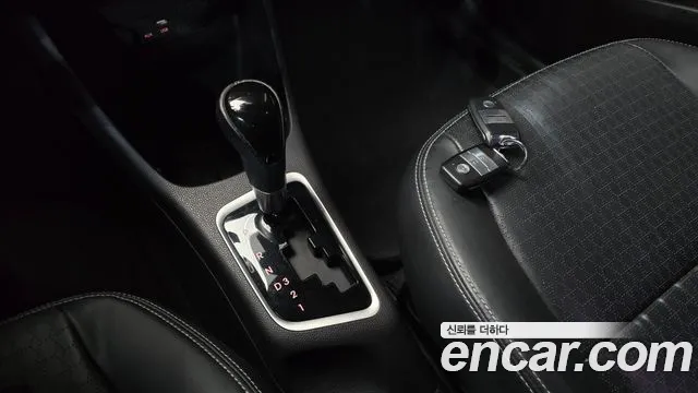Kia Morning 2015 thumb 9