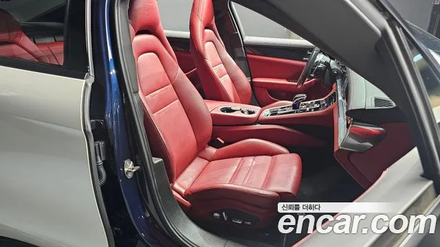 Porsche Panamera 2020 thumb 12