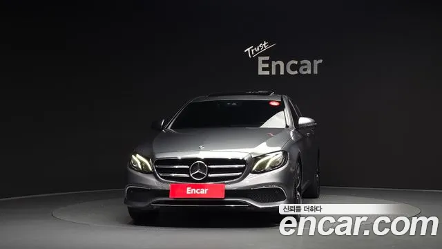 Mercedes-Benz E-Класс 2020 thumb 3