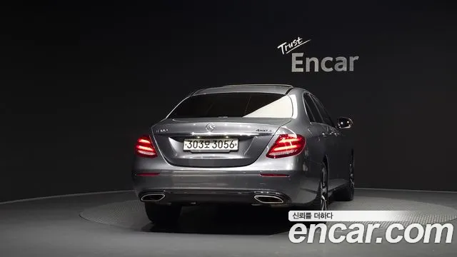 Mercedes-Benz E-Класс 2020 thumb 4