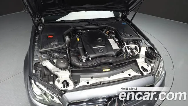 Mercedes-Benz E-Класс 2020 thumb 6