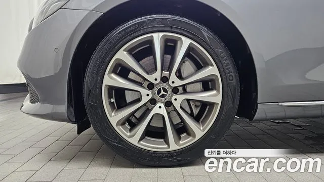 Mercedes-Benz E-Класс 2019 thumb 5