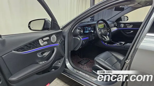 Mercedes-Benz E-Класс 2019 thumb 10