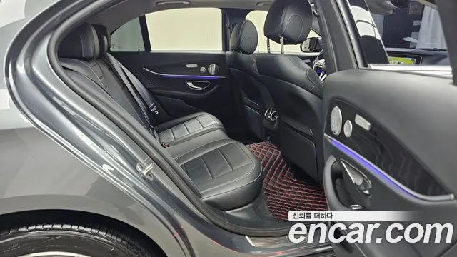 Mercedes-Benz E-Класс 2019 thumb 11