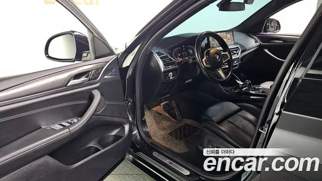 BMW X4 2023 thumb 10