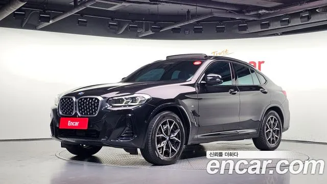 BMW X4 2023 thumb 12