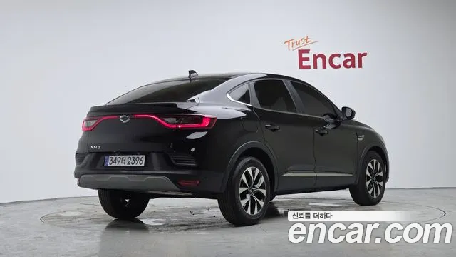 Renault Arkana 2022 thumb 2
