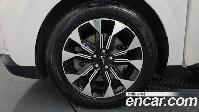 Kia Carnival 2020 thumb 5