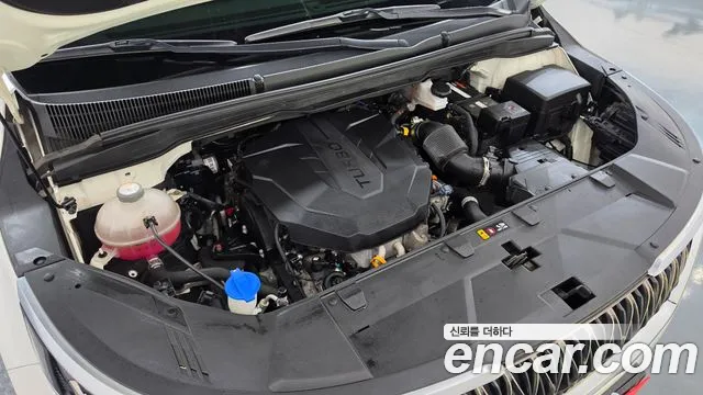 Kia Carnival 2020 thumb 6