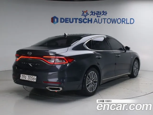 Hyundai Grandeur 2017 thumb 2