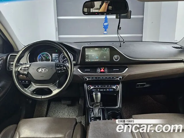 Hyundai Grandeur 2017 thumb 7