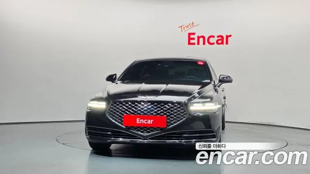 Genesis G90 2018 thumb 3