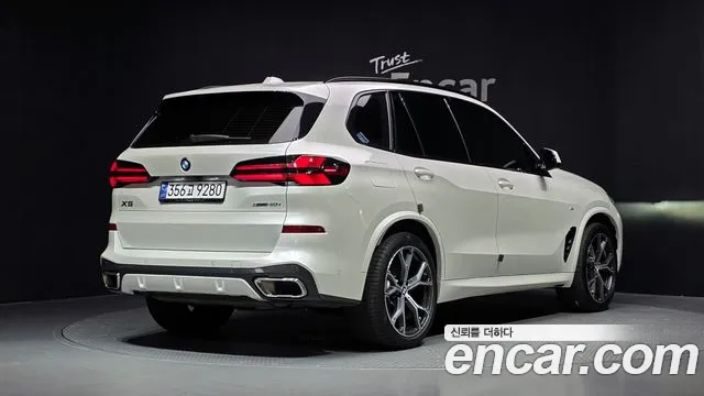 BMW X5 2024 thumb 2