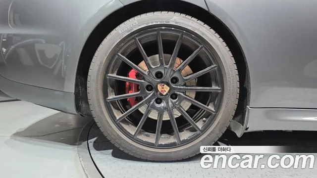 Porsche Panamera 2014 thumb 5