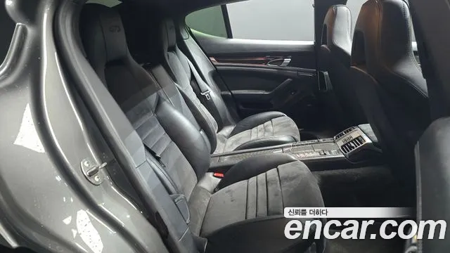 Porsche Panamera 2014 thumb 12