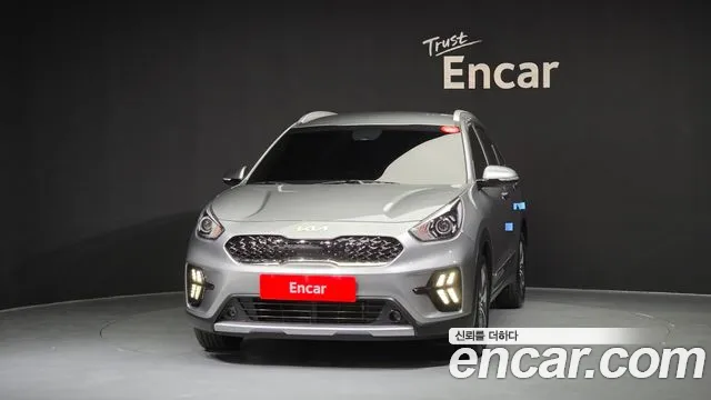 Kia Niro 2021 thumb 3