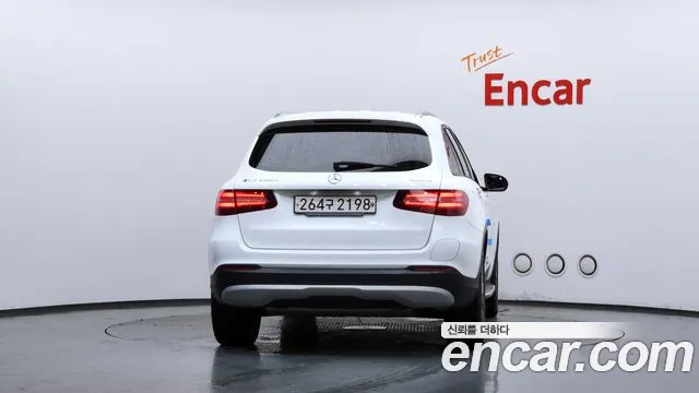 Mercedes-Benz GLC 2018 thumb 4