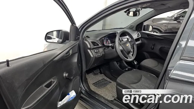 Chevrolet Spark 2019 thumb 10