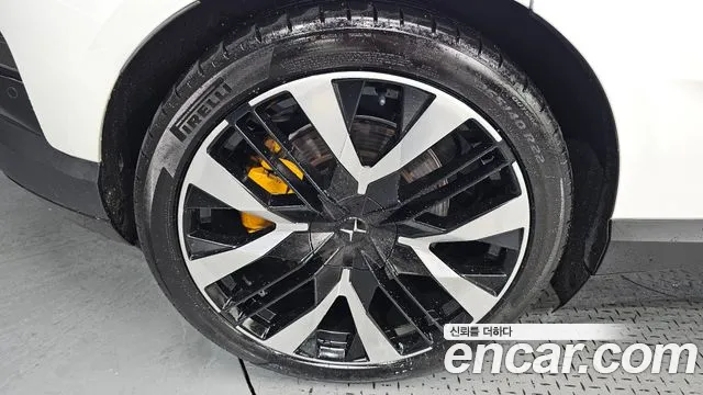 Polestar 4 2025 thumb 4